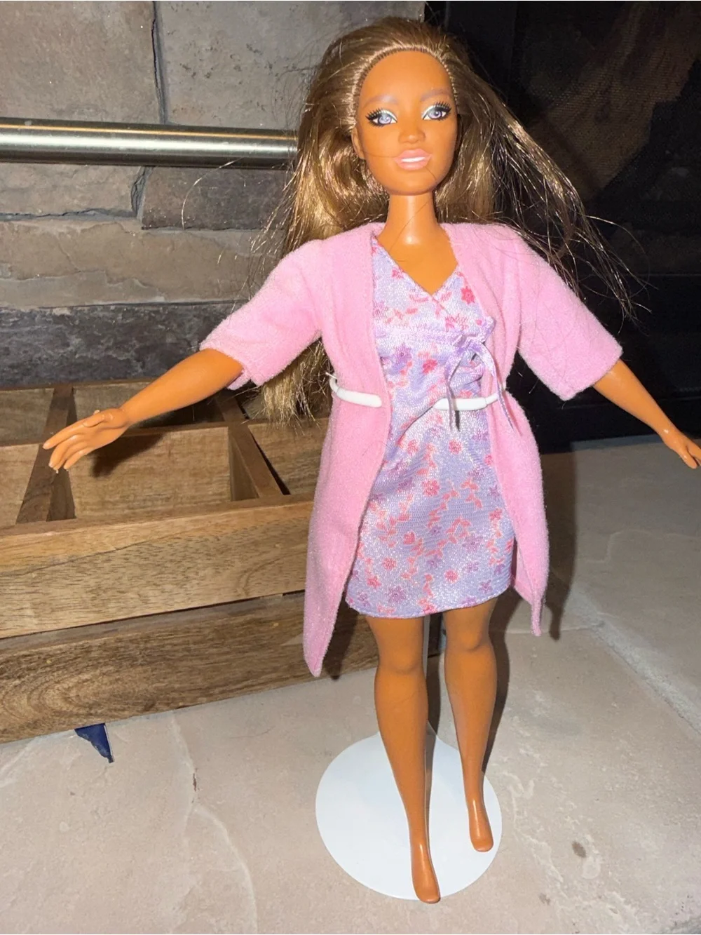 Barbie bedtime in pjs and robe